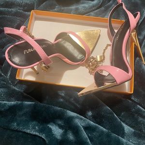 Public desire heels
